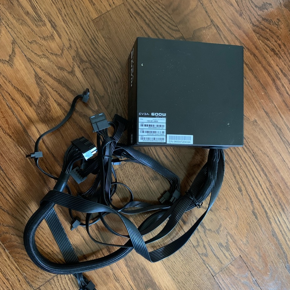 EVGA 600W 80 plus certified 100-W1-0600-K1 power supply